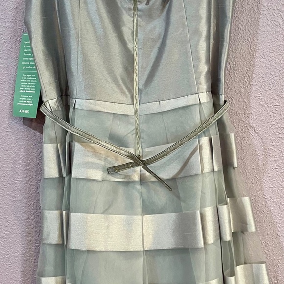 Party Dress - Picture 2 of 5